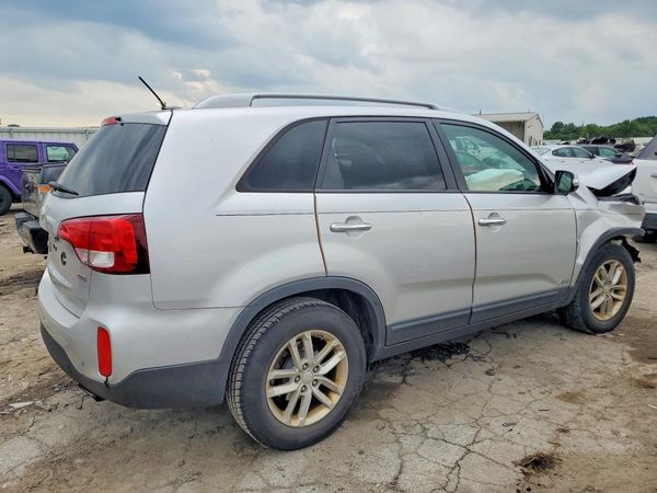 2015 KIA SORENTO GL