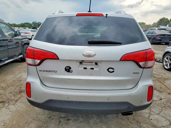 2015 KIA SORENTO GL