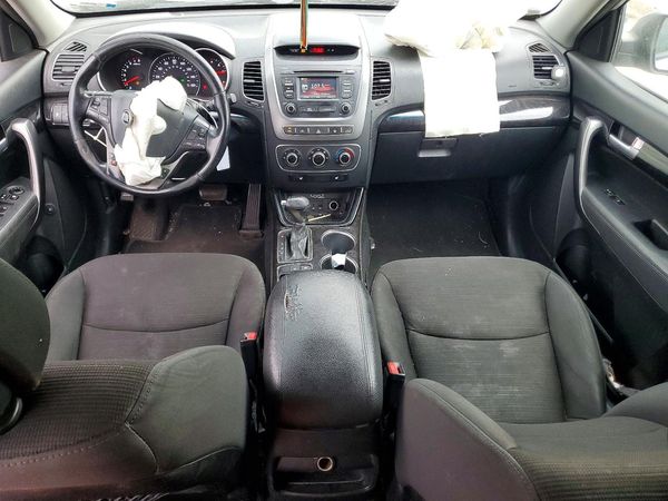 2015 KIA SORENTO GL