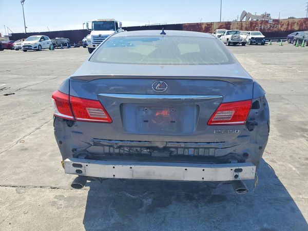 2012 LEXUS ES