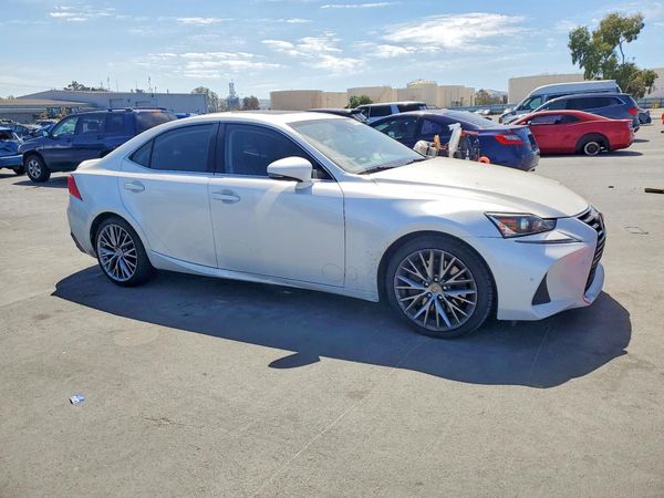 2019 LEXUS IS 300