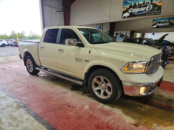 2017 RAM 1500 Laramie