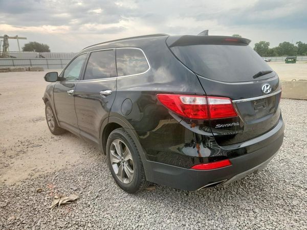 2016 HYUNDAI SANTA FE GI
