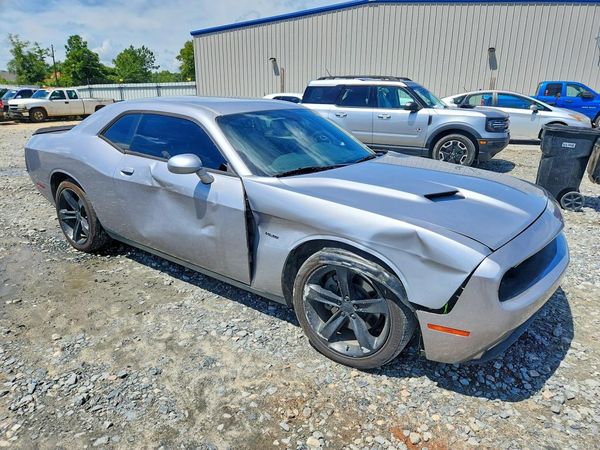 2017 DODGE CHALLENGER