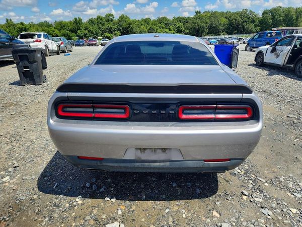 2017 DODGE CHALLENGER