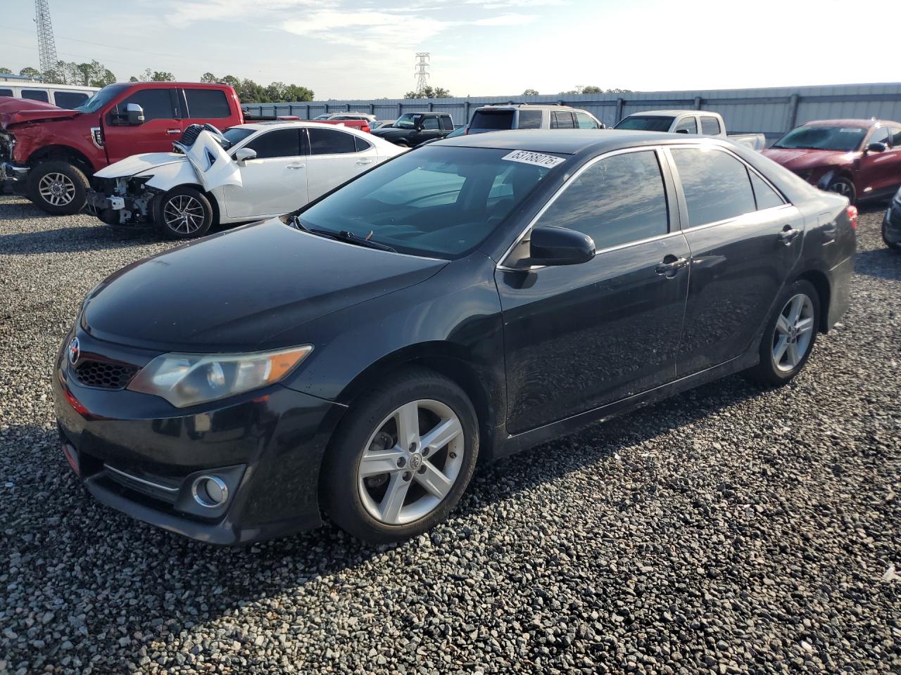 2014 TOYOTA CAMRY