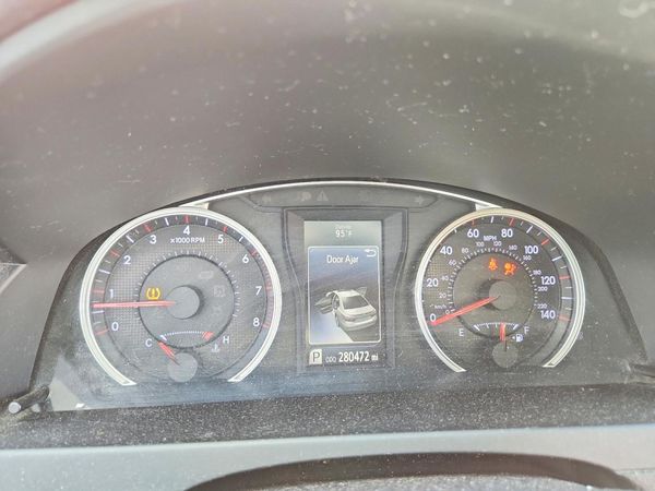 2015 TOYOTA CAMRY