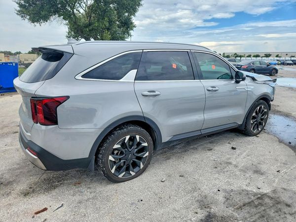 2025 KIA SORENTO EX; X-Line EX