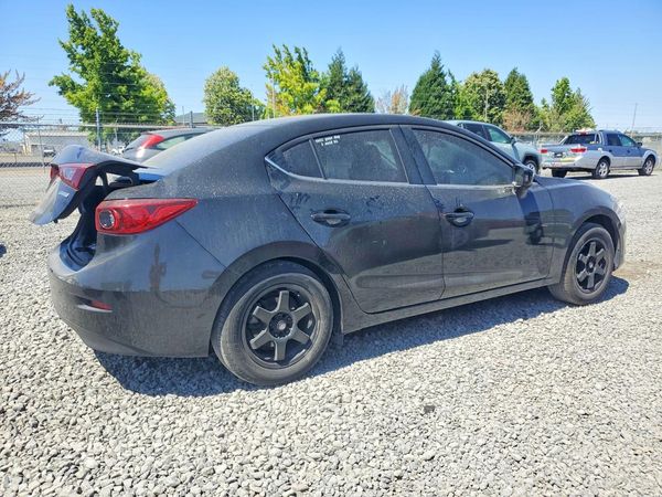 2016 MAZDA 3 Sport/GX