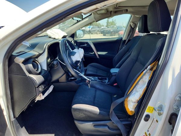2015 TOYOTA RAV4 XLE (M Grade)