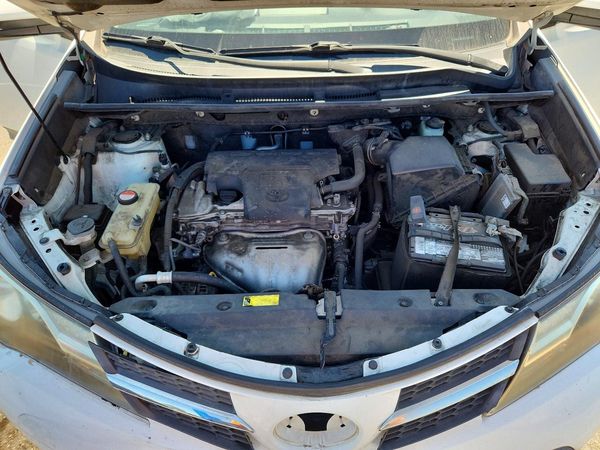 2015 TOYOTA RAV4 XLE (M Grade)