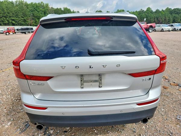 2021 VOLVO XC60