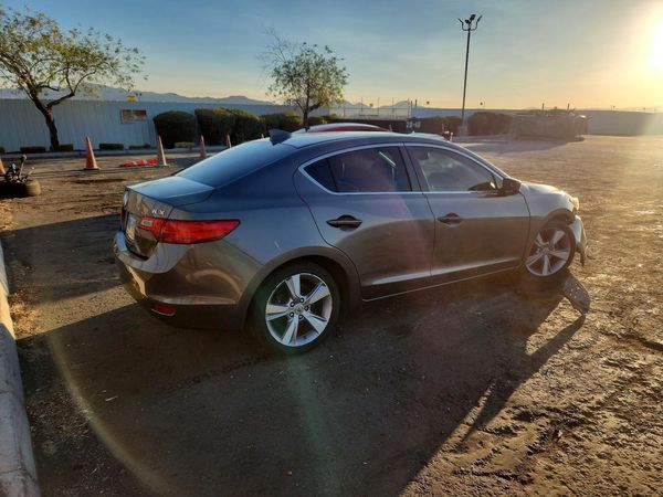 2013 ACURA ILX 20 TECH