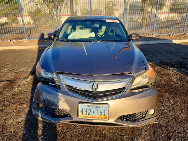 2013 ACURA ILX 20 TECH