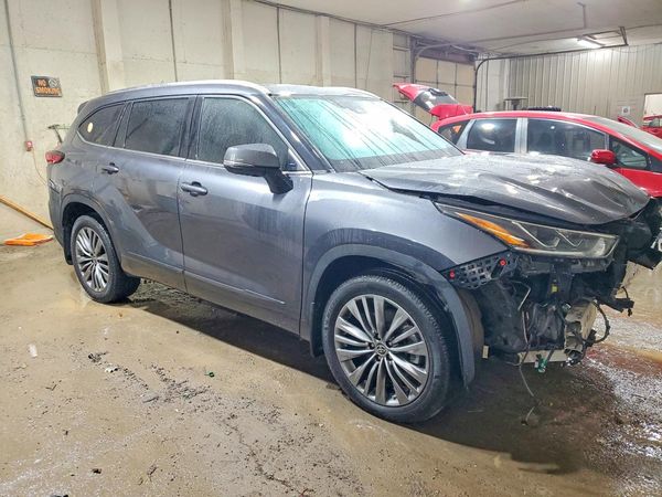 2020 TOYOTA HIGHLANDER Platinum