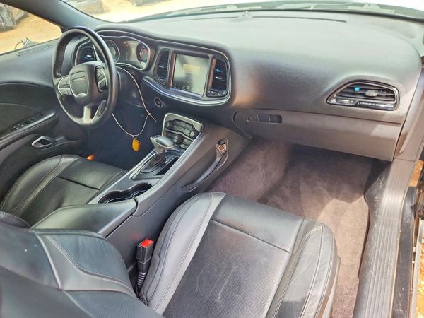 2015 DODGE CHALLENGER SXT Plus