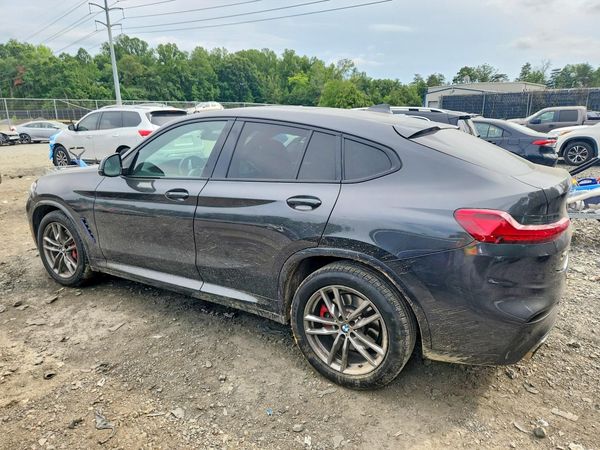 2021 BMW X4 M40i