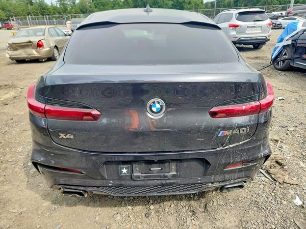 2021 BMW X4 M40i