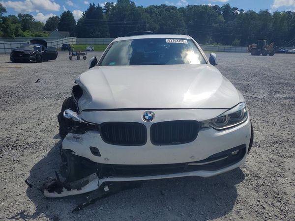 2018 BMW 330