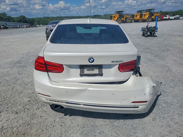 2018 BMW 330