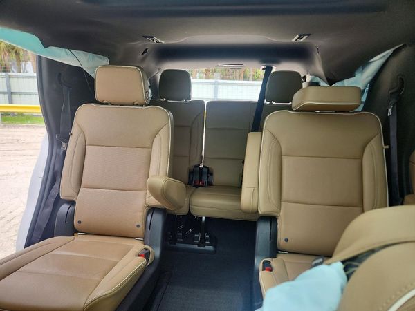 2022 CHEVROLET TAHOE Premier