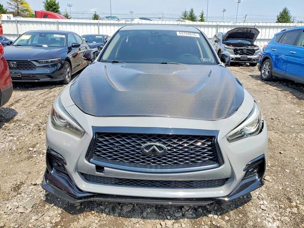 2017 INFINITI Q50