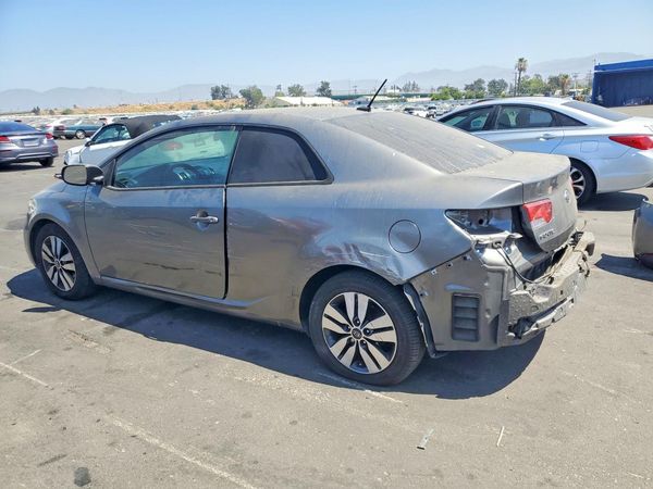 2013 KIA FORTE KOUP EX