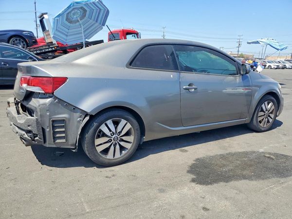 2013 KIA FORTE KOUP EX