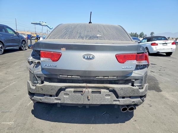 2013 KIA FORTE KOUP EX