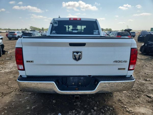 2019 RAM 1500 CLASSIC SLT