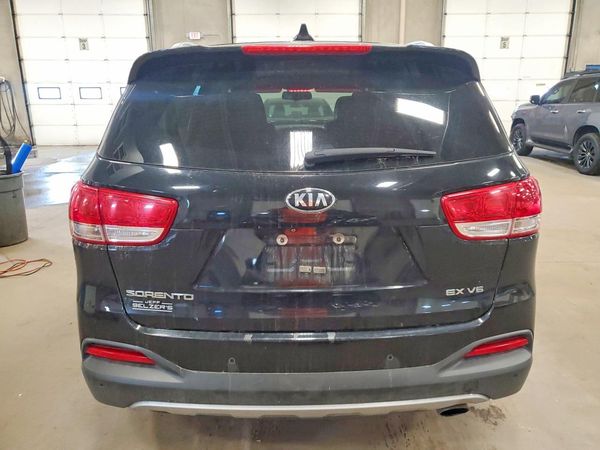 2017 KIA SORENTO EX