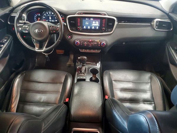 2017 KIA SORENTO EX