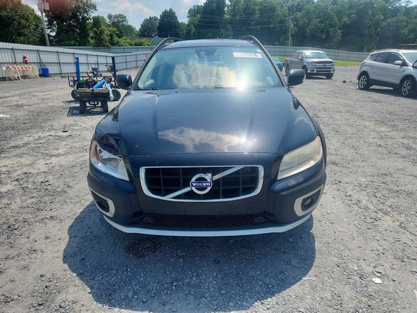 2012 VOLVO XC70