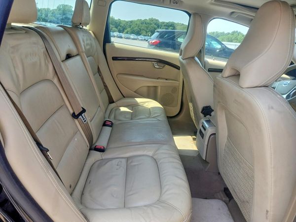 2012 VOLVO XC70