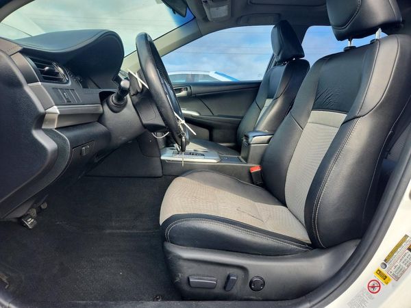 2013 TOYOTA CAMRY