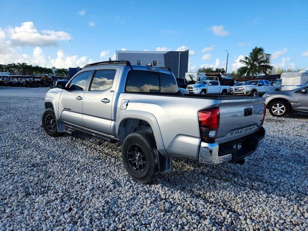 2020 TOYOTA TACOMA SR5