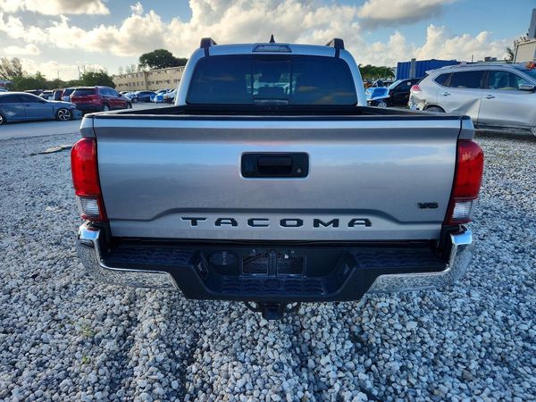 2020 TOYOTA TACOMA SR5