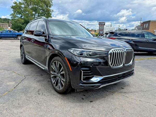 2019 BMW X7 xDrive50i