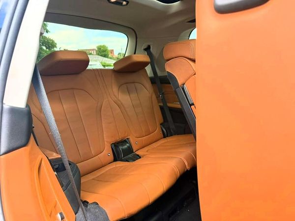 2019 BMW X7 xDrive50i