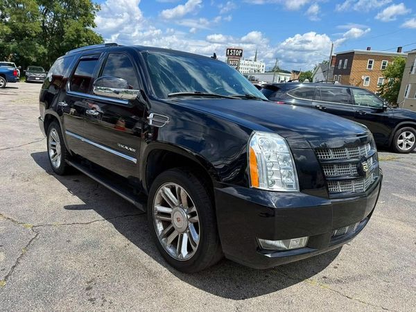 2014 CADILLAC ESCALADE Platinum