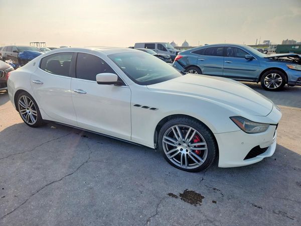 2014 MASERATI GHIBLI