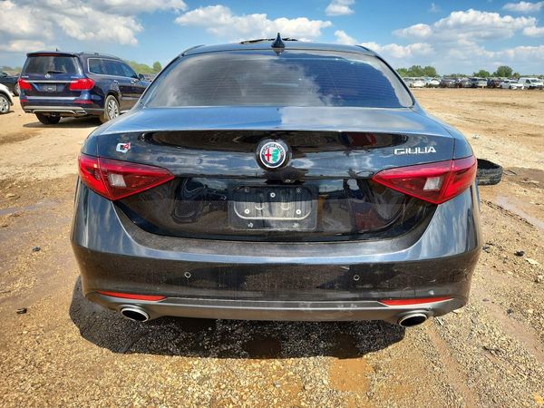 2017 ALFA ROMEO GIULIA TI AWD