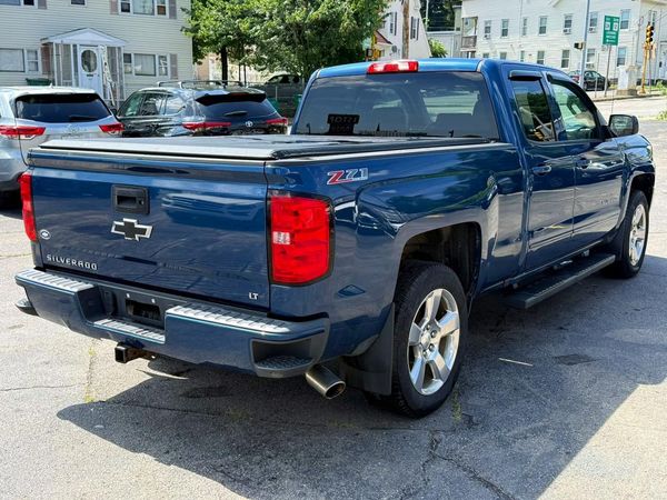2017 CHEVROLET SILVERADO LT