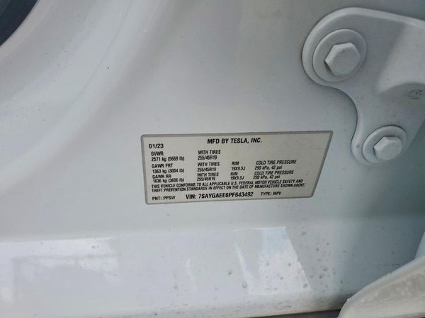 2023 TESLA MODEL Y