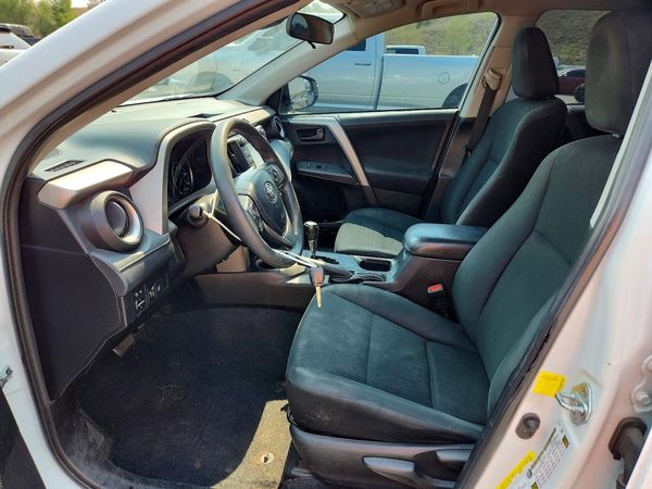 2018 TOYOTA RAV4 LE