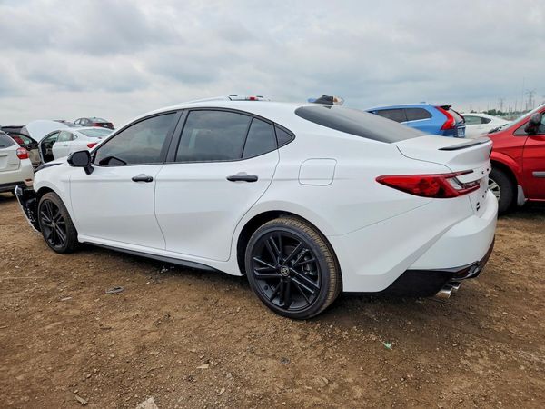 2026 TOYOTA CAMRY