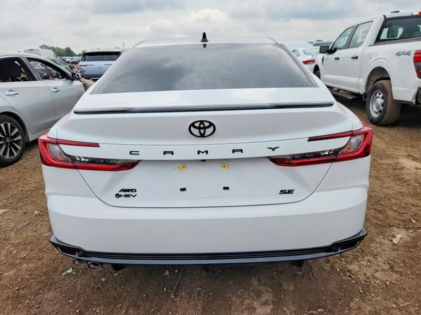 2026 TOYOTA CAMRY