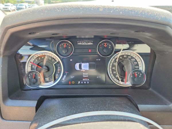 2017 RAM 1500 SLT