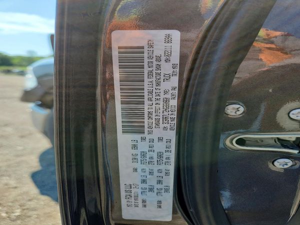 2017 RAM 1500 SLT