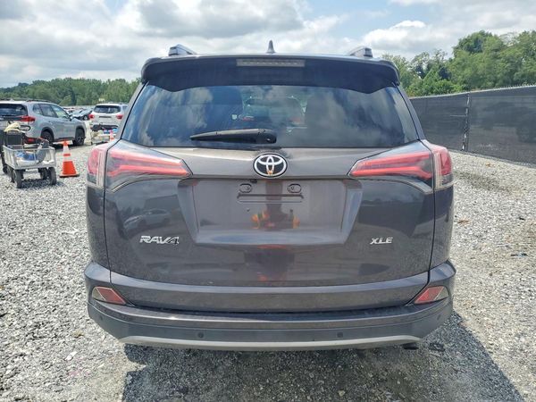2018 TOYOTA RAV4 Adventure/XLE